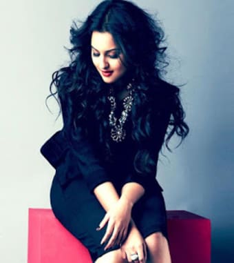 Image 2 for Sonakshi Sinha Wallpapers…